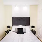 Ventura Ridge Apartment