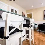 Ventura Ridge Apartment