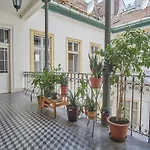 A26 Apartment