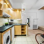 Aranyos Apartment at Jokai sq