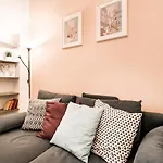 Bpr Paulay Cozy Apartment