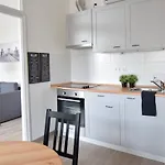 Standard Apartment By Hi5 - Bazilika Suite