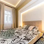D.Five Gold Apartment
