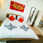 Corvin Promenade Aparthotel