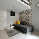 Standard Apartment By Hi5 - Terez 6