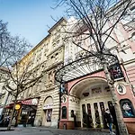 Budapest Broadway Apartment