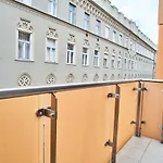 Broadway Residence | Budapest