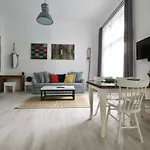 Standard Apartment by Hi5 - Wesselényi 8