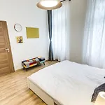 City Lux Apartments