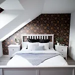 Grand Trees Apartment