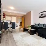Sweet Home At The Danube With Wellness