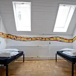 Lol Boutique Hostel City Center