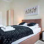 K11 Exclusive Apartment At Szimpla