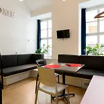 Dice Apartments