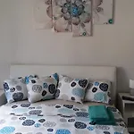 Rona Apartman