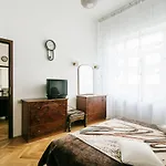 Mamma\'S Apartment