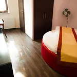 Budapest Garden Hotel