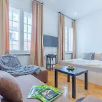 Real Apartments Zoltan Ii.