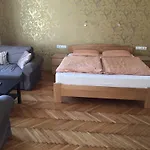 Bella Casa Budapest Center
