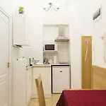 Authentic Akacfa Apartment