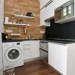 Standard Apartment By Hi5 - Nagymezo 11