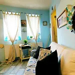 Best View Small House Free Parking Self Check-In