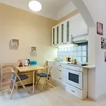 Hi-Bp Origo Apartment