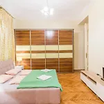 Bessara Apartment