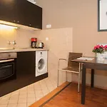 Gloria Apartment