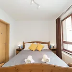 Hollo Apartments