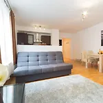 Hollo Apartments