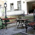 Mm Budapest Hostel