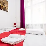 Grand Boulevard Apartments