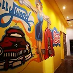 Yellow-Stone Budapest Hostel