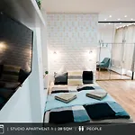 D.Five City Studio Regi Posta