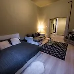 Akác Holiday