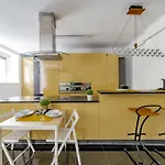 Chic Home Castle District
