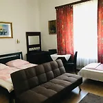 Kis Gellert Guesthouse