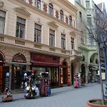 Vaci Central Apartment