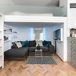Elegant Apartment
