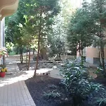 Lily Apartman