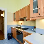 Carpathia Apartment At The Famous Vaci Street