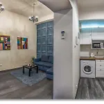 Opera Boutique Apartment