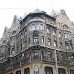 Parliament Apartment