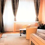 Lili\'S Home
