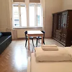 Dob15 Big Apartment
