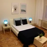 Opera Dream Apartment