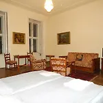 City Center Apartment