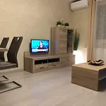 Aden Apartment Free Parking