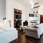Orsi\'S Sweet & Lovely Home